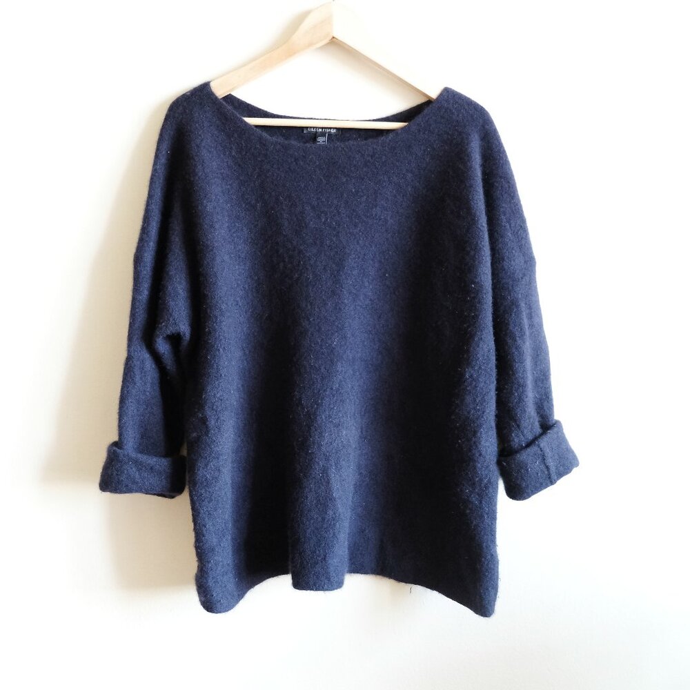 EILEEN FISHER Silk Bliss Cashmere/Silk Blend Boat-neck Sweater in Navy